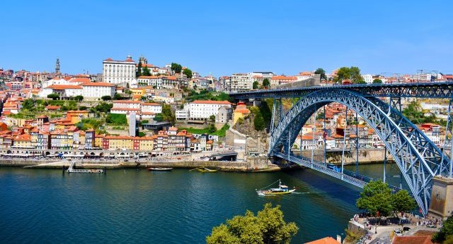 Moving To Portugal? Here Are The Best Places To Go